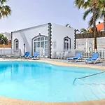 فيلة Nora House 4