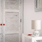 Nora House 4 فيلة *