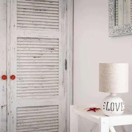 Nora House 4 Villa *